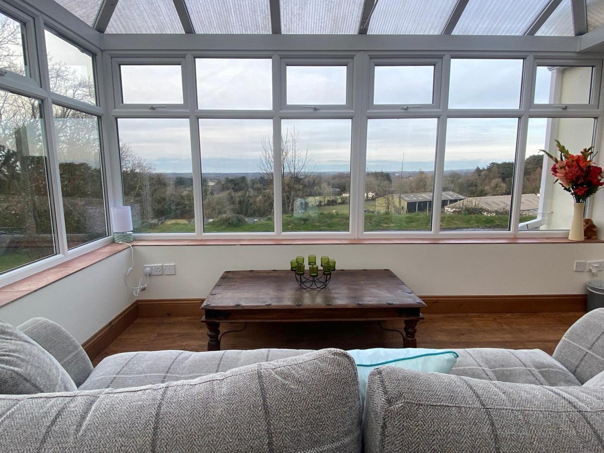 Carrick Beg Self Catering Holiday Accommodation With Hot Tub Sulby  Exteriér fotografie